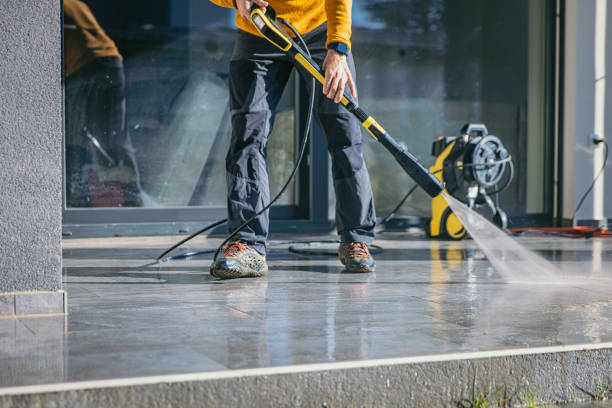 Why Choose Our Certified Pressure Washing Experts for Your Project Needs in Templeton, CA?